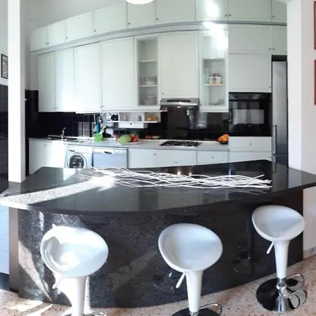 Holiday home Mameli Trastevere *